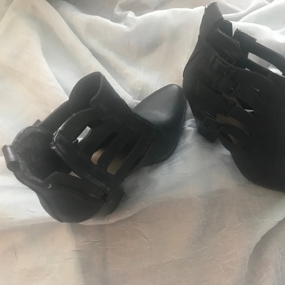 JustFab Belt Strap Bootie - Picture 5 of 6
